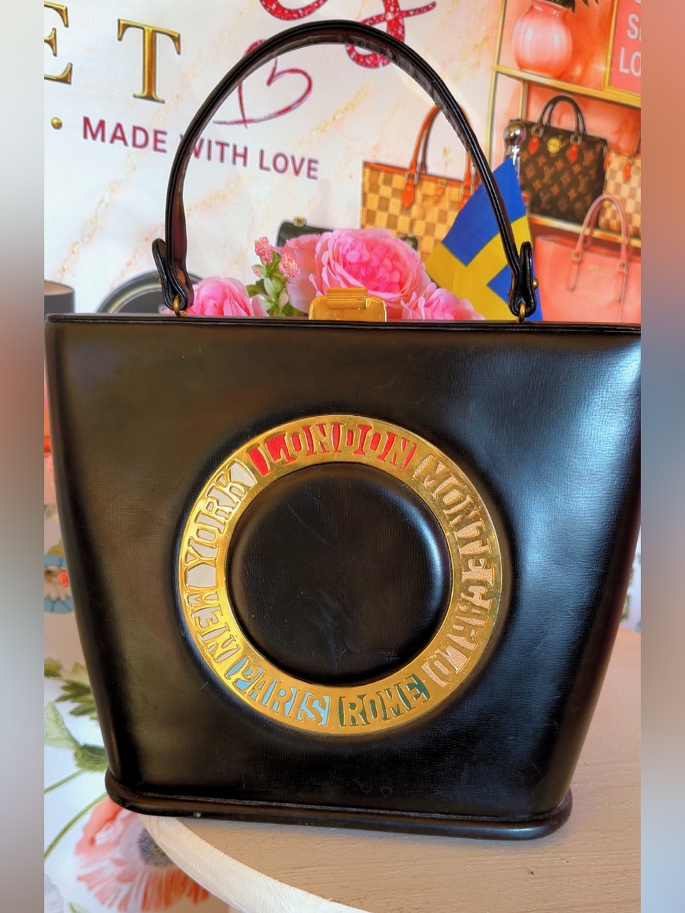 Vintage Prestige Destination Black Top Handle Handbag City Medallion